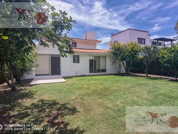 HERMOSA CASA EN VENTA Y/O RENTA