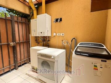Casa en Venta en Condominio Camino El Monte