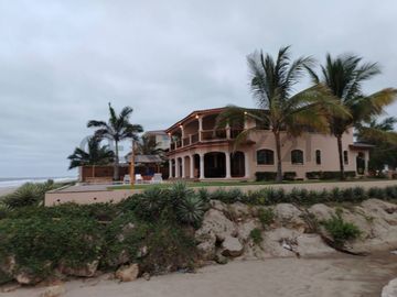 Venta de Terrenos en Santa Elena Manglaralto a 5 minutos de Montañita A.E.