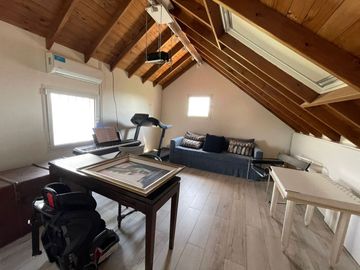 VENTA DE CASA EN Malvinas Argentinas