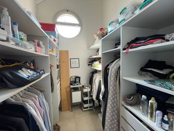 VENTA DE CASA EN Malvinas Argentinas