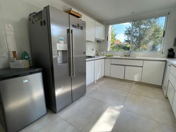 VENTA DE CASA EN Malvinas Argentinas