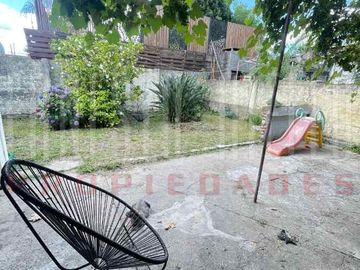 Casa en venta en Ezpeleta Oeste