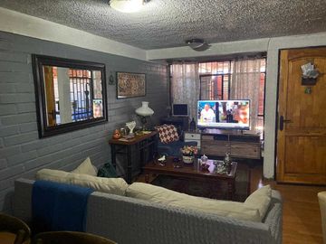 Casa en venta en MAIPÚ