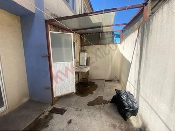 CASA EN VENTA EN HACIENDA LA GLORIA DE 3 RECAMARAS PARA REMODELAR