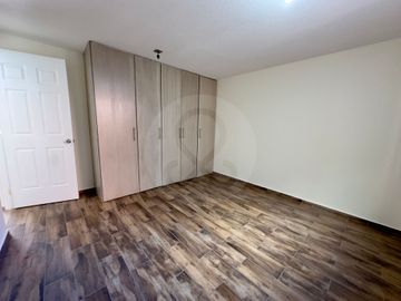 Departamento en venta en Lomas Lindas I Sección