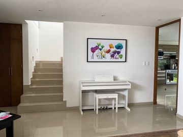 Casa en Venta Residencial Jilgueros cerca de Centro Escolar del Lago
