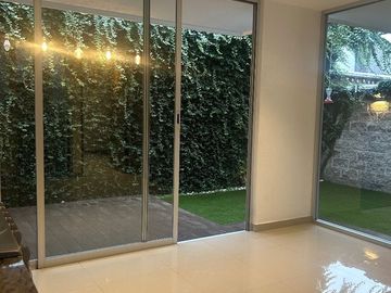 Casa en Venta Residencial Jilgueros cerca de Centro Escolar del Lago
