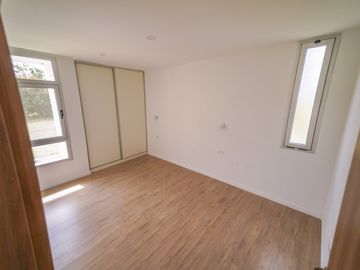 Casa en venta a estrenar en Barrio Cerrado Pinares del Sur!