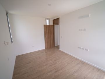 Casa en venta a estrenar en Barrio Cerrado Pinares del Sur!