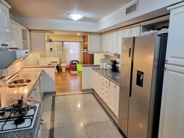 PISO COMPLETO DE CATEGORÍA - NUEVA CORDOBA