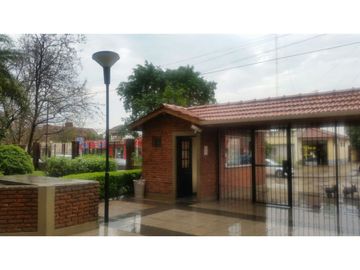 VENTA en San Miguel depto. 3 amb. edif. COFAVI