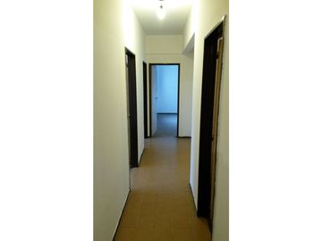 VENTA en San Miguel depto. 3 amb. edif. COFAVI