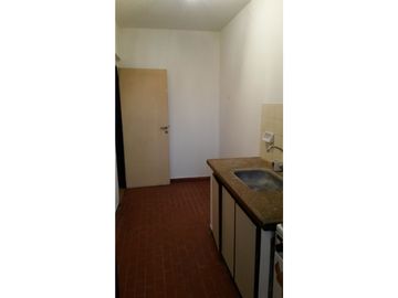 VENTA en San Miguel depto. 3 amb. edif. COFAVI