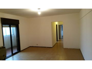 VENTA en San Miguel depto. 3 amb. edif. COFAVI