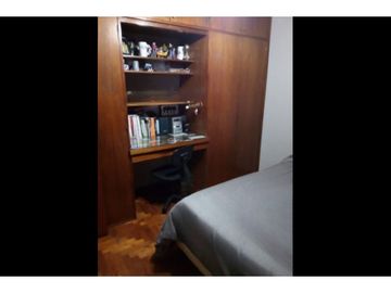 Triplex Tipo Casa de 5 Ambientes en Haedo con Quincho, Parrilla y Balcón
