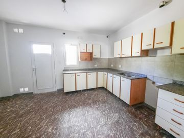Casa en Funes, zona 5