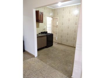 Ph al frente .3amb.patio y terraza ,Ramos Mejia sur