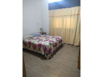 CASA EN VENTA AL FRENTE ZONA SUR OPORTUNIDAD