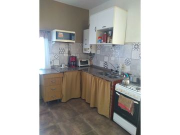 CASA EN VENTA AL FRENTE ZONA SUR OPORTUNIDAD