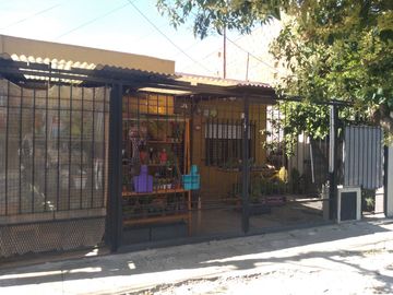 CASA EN VENTA AL FRENTE ZONA SUR OPORTUNIDAD