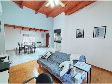 Excelente Propiedad en FUNES. Zona 1. Lote 1360m2.