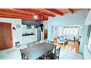 Excelente Propiedad en FUNES. Zona 1. Lote 1360m2.