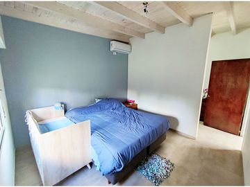 Excelente Propiedad en FUNES. Zona 1. Lote 1360m2.