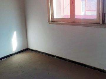 #piso #departamento #ph #tipocasa #villalugano #venta  4 ambientes Balcon corrido Terraza Sin expensas Sobre Murguiondo