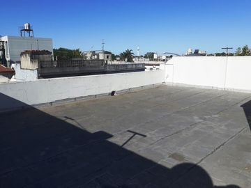 #piso #departamento #ph #tipocasa #villalugano #venta  4 ambientes Balcon corrido Terraza Sin expensas Sobre Murguiondo