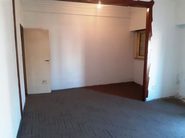 #piso #departamento #ph #tipocasa #villalugano #venta  4 ambientes Balcon corrido Terraza Sin expensas Sobre Murguiondo