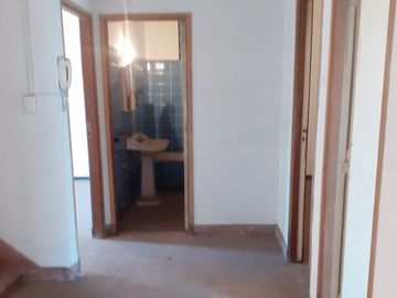#piso #departamento #ph #tipocasa #villalugano #venta  4 ambientes Balcon corrido Terraza Sin expensas Sobre Murguiondo
