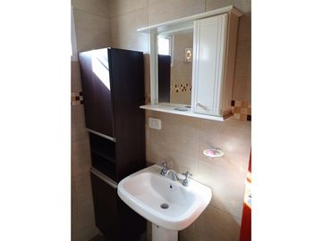 CASA EN ROLDAN - AZURDUY 239 - OPORTUNIDAD
