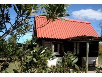 Terreno En La Paloma Uruguay Con Cabañas Cerca De La Playa