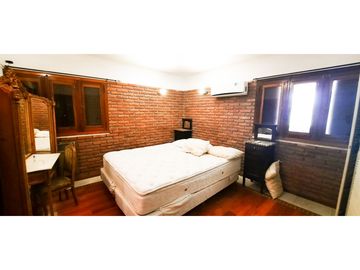 Casa quinta imponente en Funes