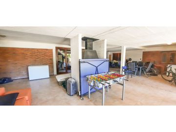 Casa quinta imponente en Funes