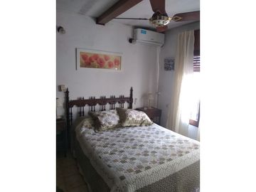 OPORTUNIDAD VENTA DOS PROPIEDADES EN UNA ZONA SUR