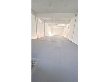 GALPON 300 m2  CON  OFICINAS /VIVIENDA BV. AVELLANEDA Y PELLEGRINI