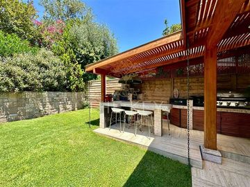Casa en Venta en El Remanso - Vital Apoquindo