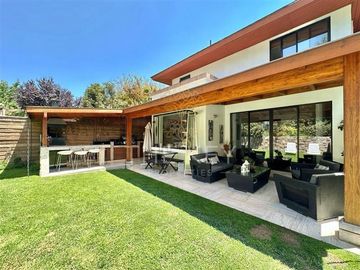 Casa en Venta en El Remanso - Vital Apoquindo