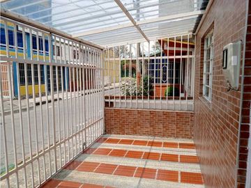 VENDO CASA LOTE EN KENNEDY CENTRAL BOGOTA