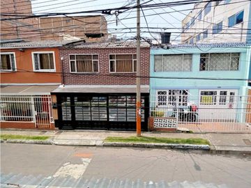 VENDO CASA LOTE EN KENNEDY CENTRAL BOGOTA