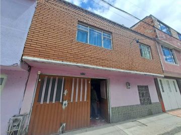 VENTA DE CASA EN BARRIO NUEVA YORK KENNEDY CARVAJAL PROYECTO EMPRESA