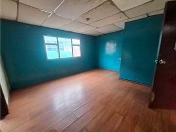 VENTA DE CASA EN BARRIO NUEVA YORK KENNEDY CARVAJAL PROYECTO EMPRESA