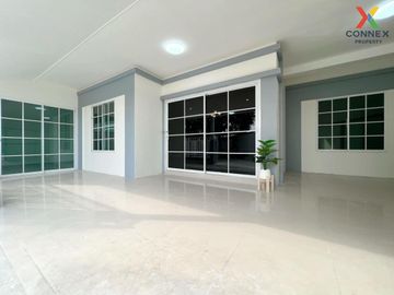 FOR SELL Townhouse/Townhome  Eak Taweekoon Settagit-Klong Khu BTS-Wongwian Yai CX-100122