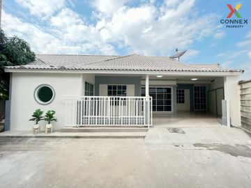 FOR SELL Townhouse/Townhome  Eak Taweekoon Settagit-Klong Khu BTS-Wongwian Yai CX-100122
