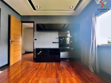 FOR SELL house Grand Bangkok Boulevard Kaset-Nawamin BTS-Chong Nonsi CX-99886