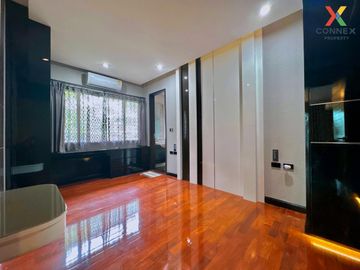FOR SELL house Grand Bangkok Boulevard Kaset-Nawamin BTS-Chong Nonsi CX-99886