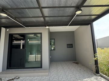 FOR SELL townhouse Siri Place Phetkasem-Sai 4 BTS-Wongwian Yai CX-92800