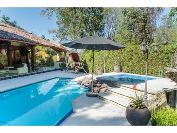 Casa en venta en Avándaro Valle de Bravo